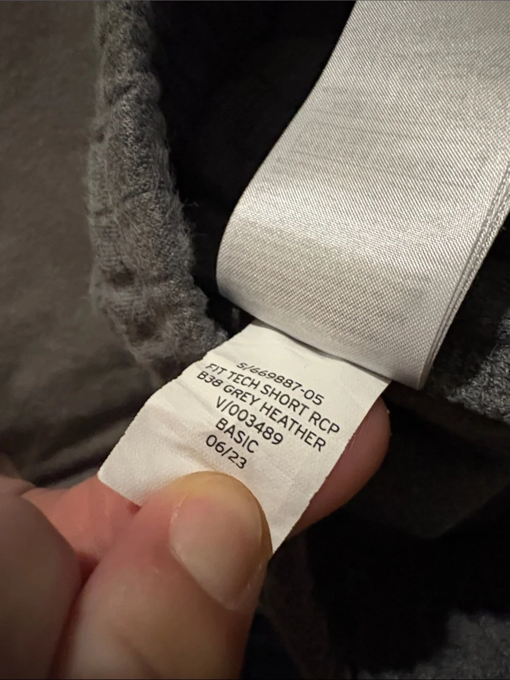 GAP soft gray